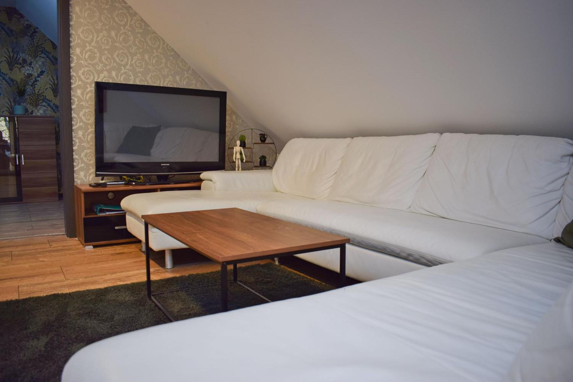 Pod Prasivou Apartment
